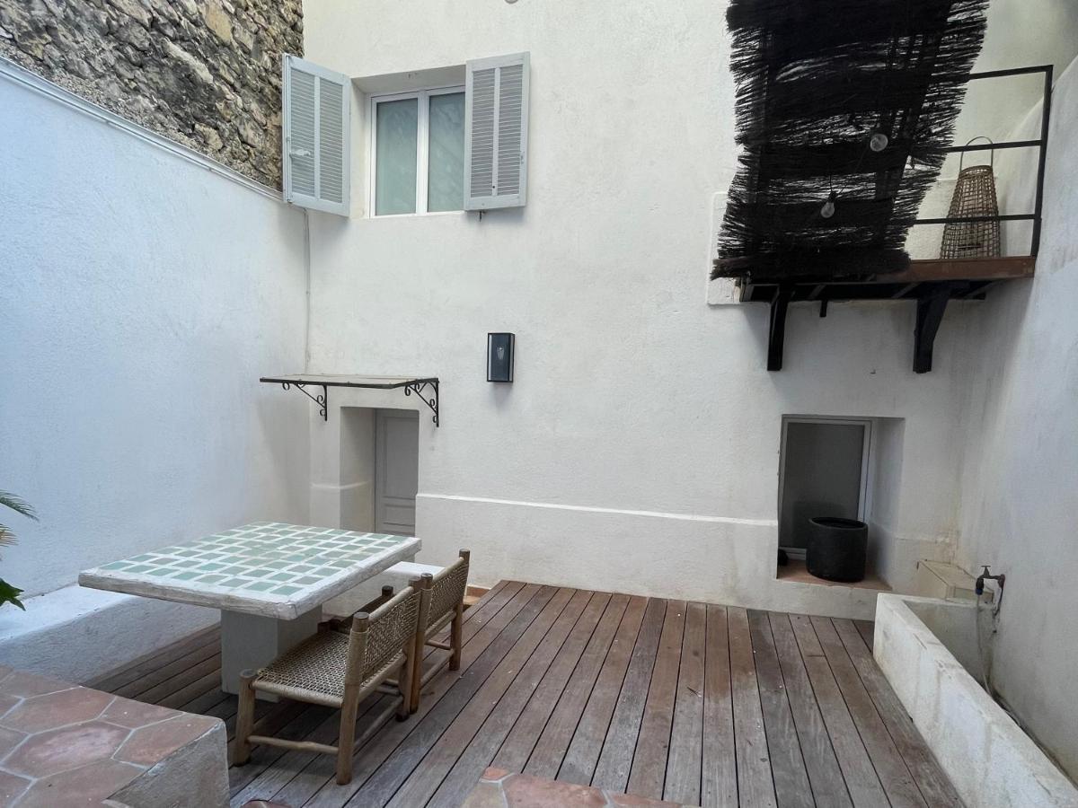 Residence Les Hauts De Saint Charles Marselha Exterior foto